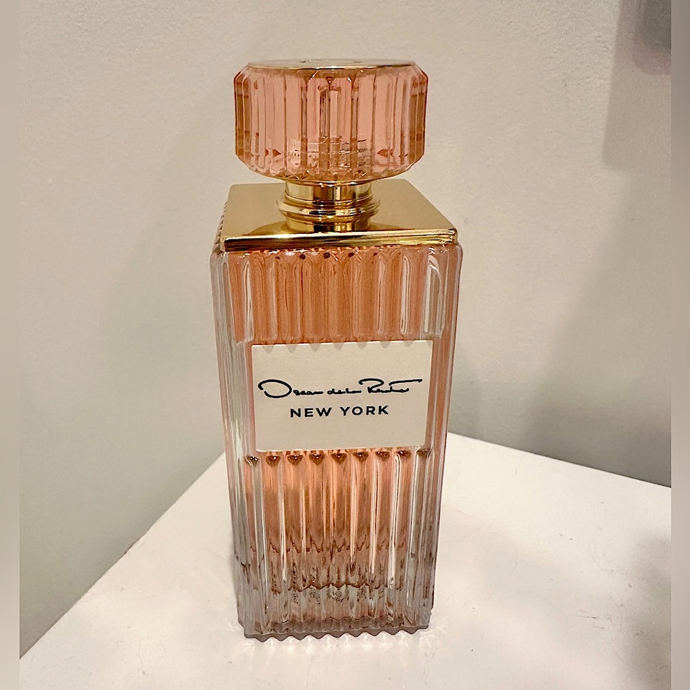 Oscar De La Renta New York Fragrance Parfum